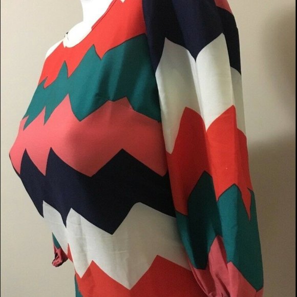SOLD——Colorful Chevron Striped Loose Dress - Picture 3 of 8